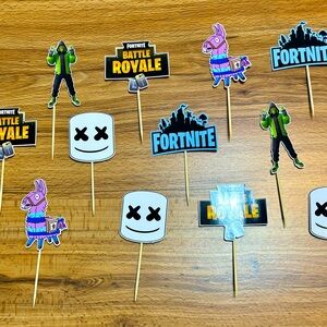 Fortnite battle royale video game cupcake toppers